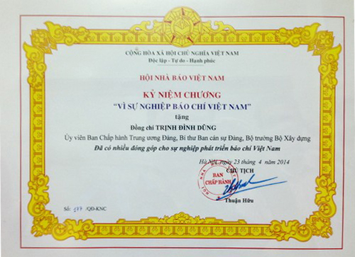 Hội Nhà báo Việt Nam quyết định tặng Kỷ niệm chương 