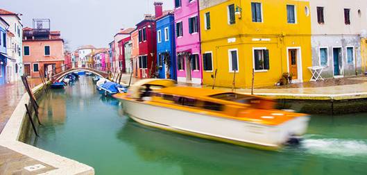 092557baoxaydung image002 Cùng nhìn qua màu sắc rực rỡ của những ngôi nhà ở đảo nhỏ Burano, Italy