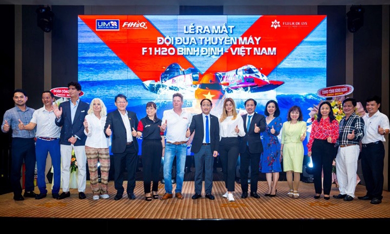 Ra mắt đội đua thuyền máy F1H2O Việt Nam – Bình Định