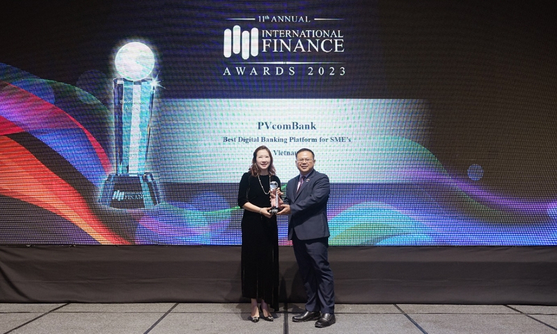 IFM vinh danh PVcomBank ở 2 hạng mục giải thưởng