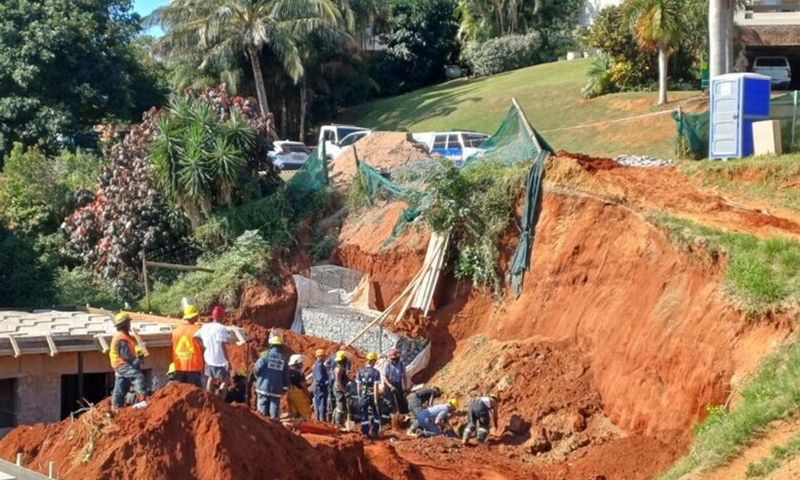 Lở đất tại công trường xây dựng ở Nam Phi, ít nhất 4 người tử vong