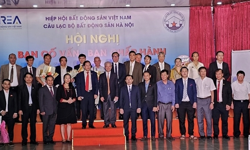 Câu lạc bộ Bất động sản Hà Nội tổ chức hội nghị Ban cố vấn - Ban chấp hành